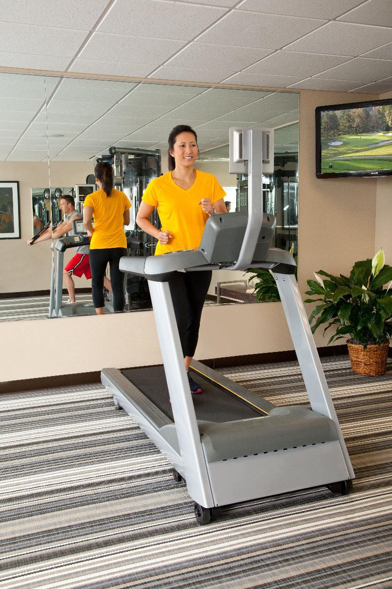 Candlewood Suites Philadelphia - Airport Area By Ihg Chester Ngoại thất bức ảnh