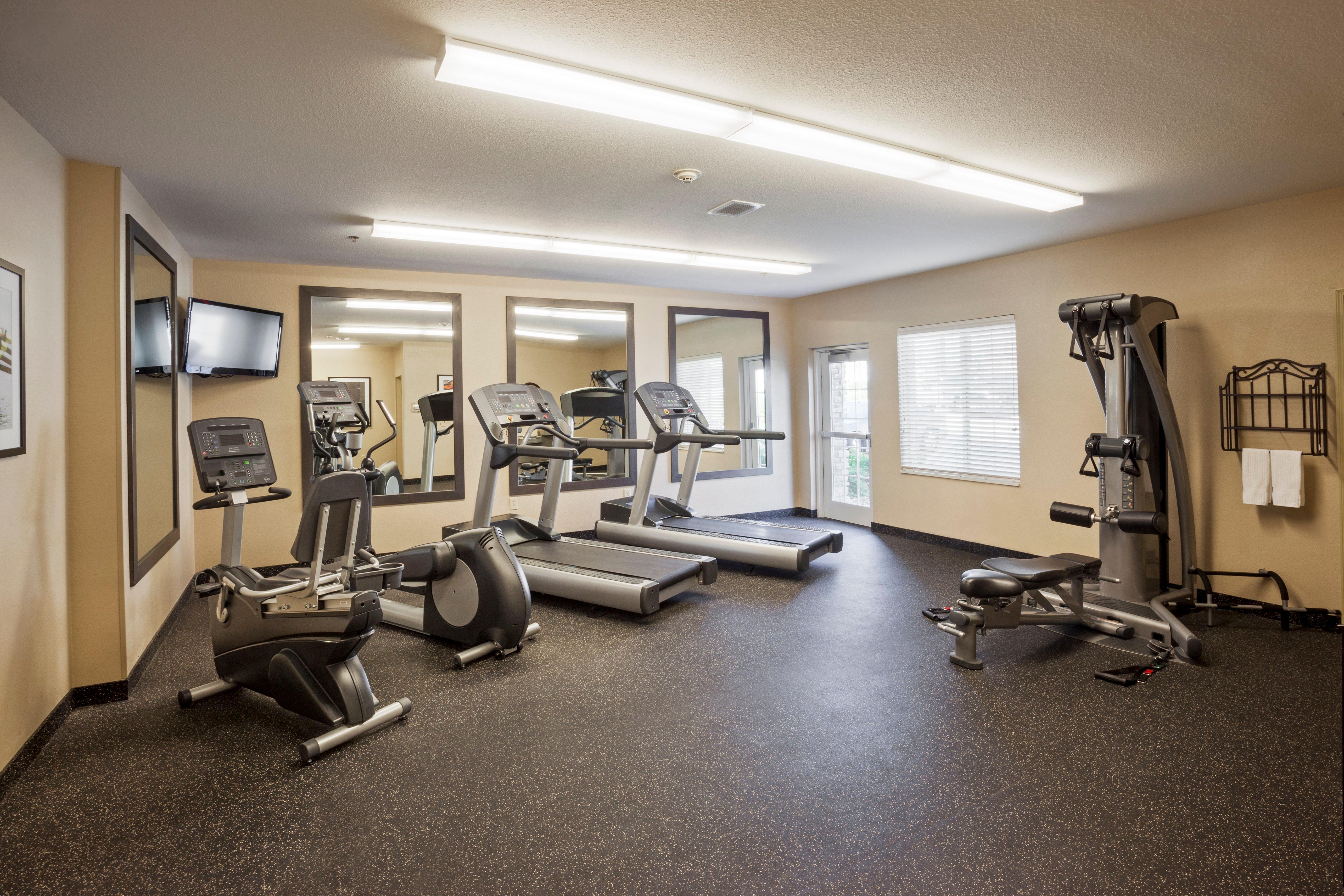 Candlewood Suites Philadelphia - Airport Area By Ihg Chester Ngoại thất bức ảnh