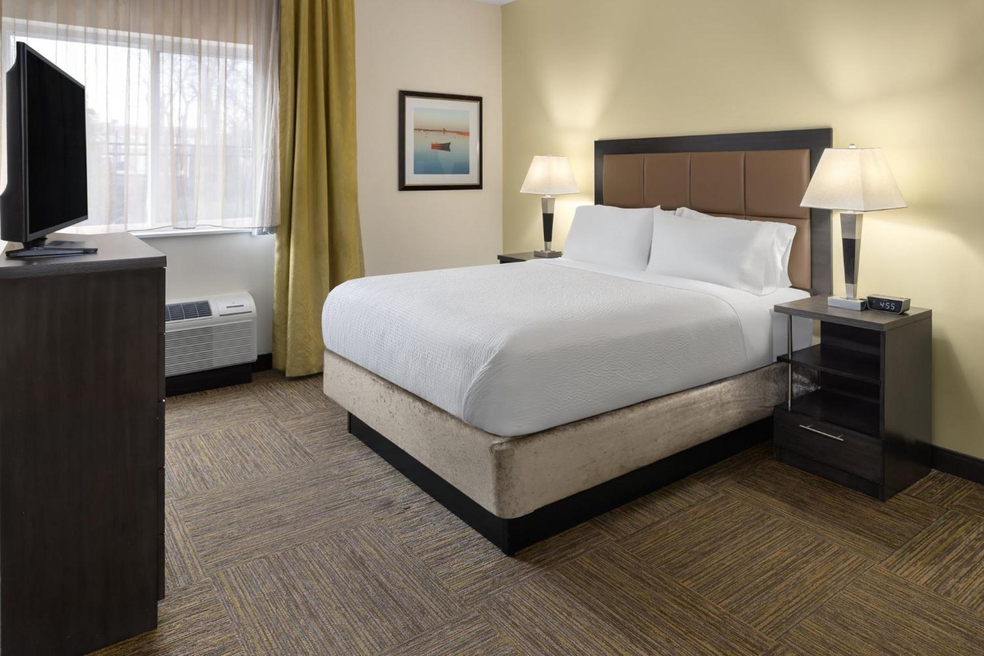 Candlewood Suites Philadelphia - Airport Area By Ihg Chester Ngoại thất bức ảnh